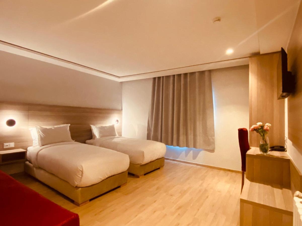 Fajr Hotel 우즈다 외부 사진