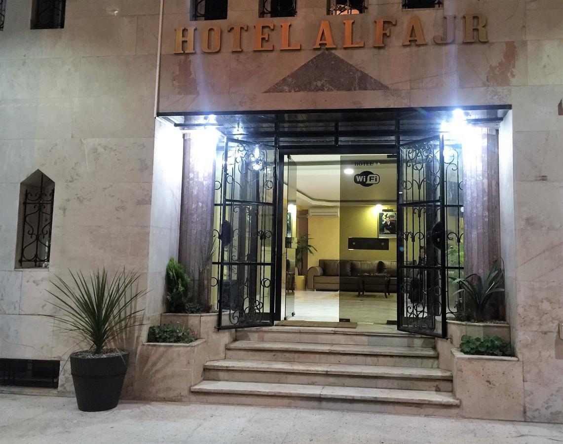 Fajr Hotel 우즈다 외부 사진